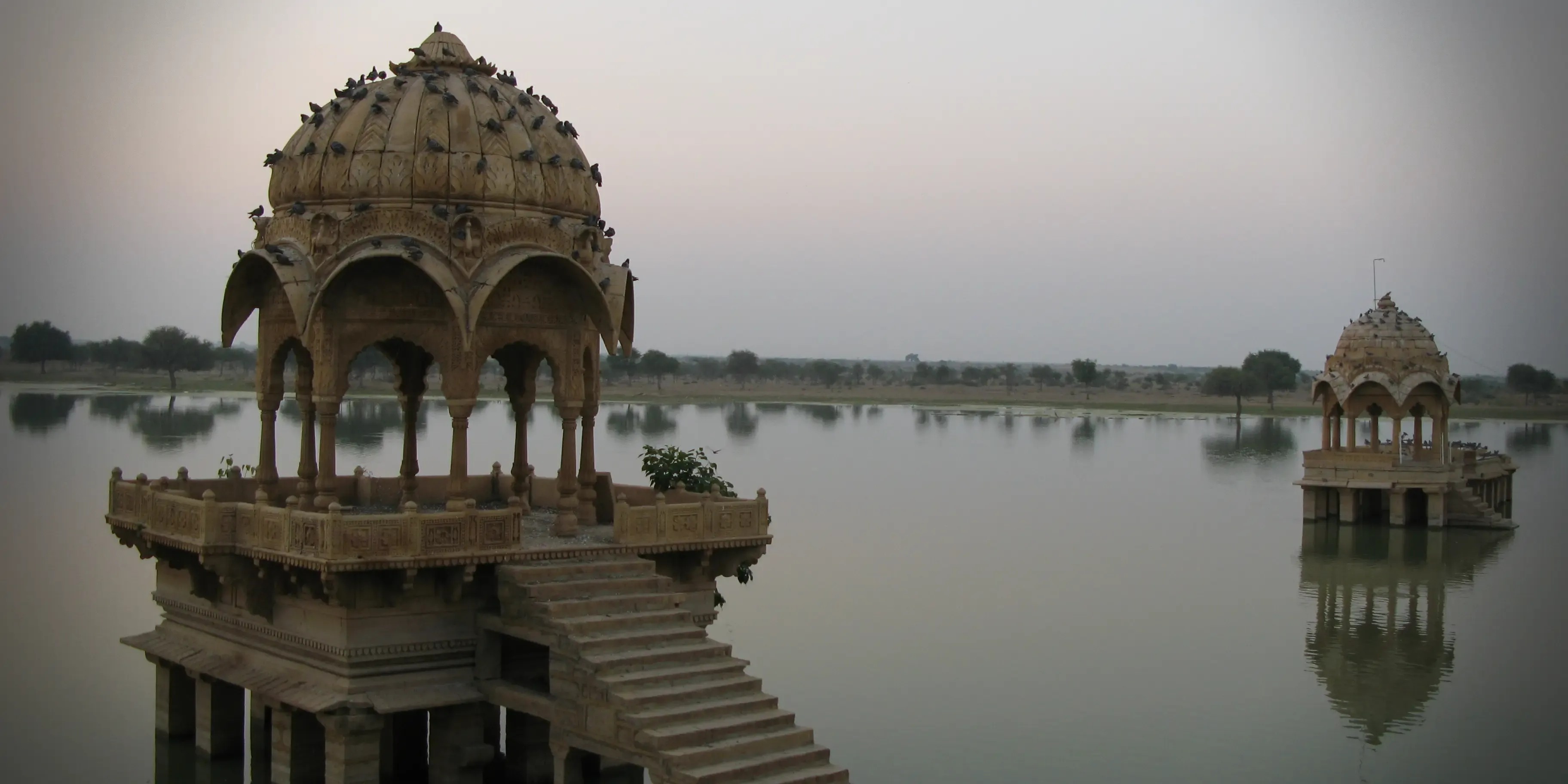 Gadisar Lake