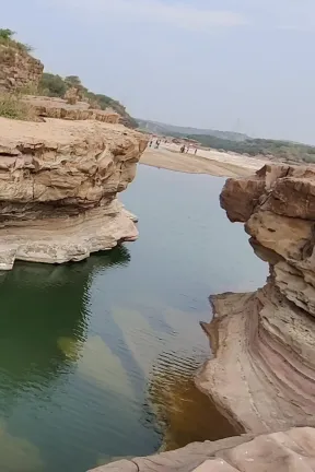 Kadiya-dhro-Bhuj