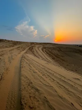 2023 Oct - Sam Desert