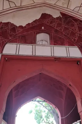 ceiling of meena bazar