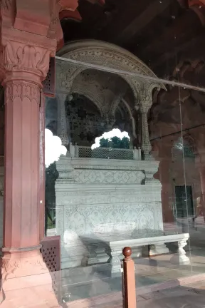 diwan i khas