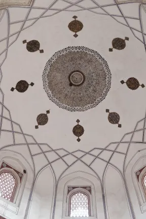 inside nila gumbad blue dome