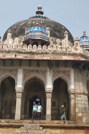 isa khans mosque