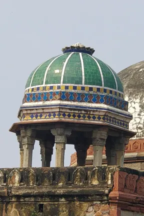 isa khans mosque