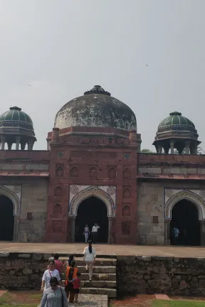 isa khans mosque
